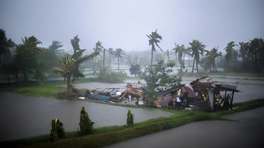 The Asian Development Bank (ADB) has approved a $500 million policy-based loan to further help strengthen the Philippines’ efforts to tackle climate change. The Philippines’ Climate Change Action Program (CCAP) Subprogram 2 supports the country in implementing its nationally determined contribution (NDC)—its commitment to help advance global efforts to stabilize the world’s climate under the Paris Agreement. The program is helping accelerate reforms to transform key sectors such as agriculture, natural resources and the environment, energy, and transport toward climate-resilient and low-carbon pathways.
