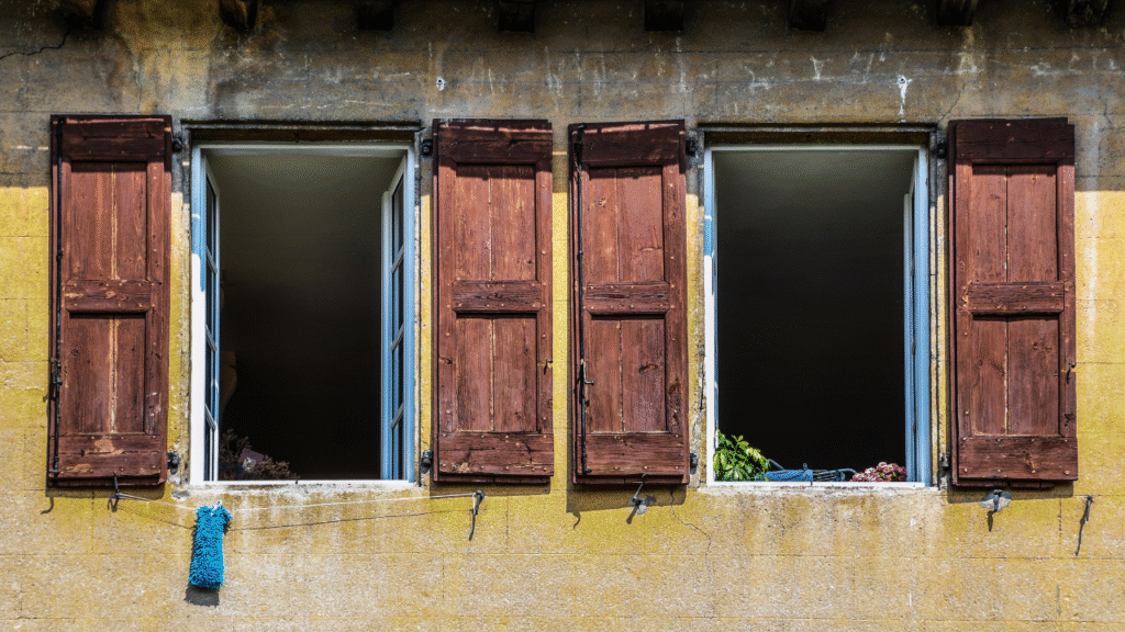 Windows That Open From Both Ends? Here's Why It Matters