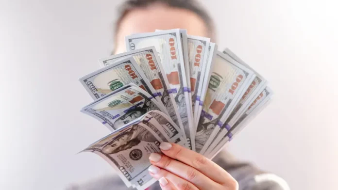 How FeetFinder and FetishFinder Help You Make Real Money From a Side Hustle